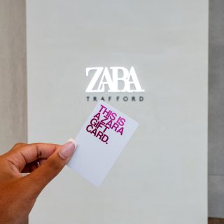 🛍️ Fancy shopping til' you drop with a £1,000 gift card from @Zara ?!That's right, it's giveaway time! So we're giving you the chance to shop BIGTIME 👀HERE'S HOW TO ENTER ⬇️❤️ Like this post
📲 Follow @thetraffordcentre
🛍️ Tag your shopping bestie (more comments = more entries)
👉 For an EXTRA entry, share this post to your story!The closing date for entry will be Sunday 19 October 2025. After this date, no further entries to the competition will be permitted.The winner will be chosen at random on Monday 20 October and notified via DM from this account only.The prize is as stated and non-transferable.This competition is not affiliated with Instagram in any way.Good luck 🤞🏻🛍️