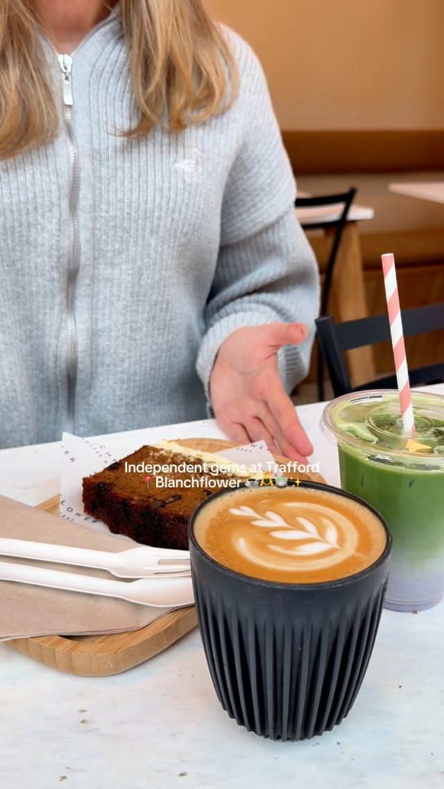 Coffee, cake and a little mid-shop pause ☕✨Blanchflower is one of Trafford Centre’s independent gems, serving up speciality coffee, matcha, fresh pastries, cakes and lunch favourites worth stopping for 🥐The kind of place you pop into once… and keep coming back to 🫶📍Located in Eastern Gardens