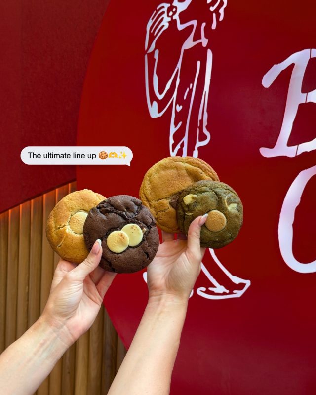 The cookie stop just got easier 🍪👀
Looking for your next sweet treat? @benscookies has new home at Trafford Centre, now located on lower regent crescent, outside JD Sports ✨
Freshly baked, gooey and worth every bite… you know where to find them 🫶
Go on, treat yourself.