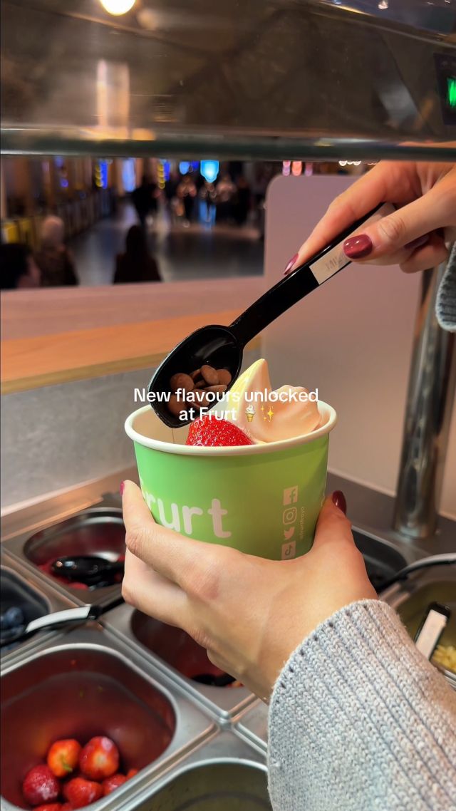 INTRODUCING… THE STRAWBERRY SHORTCAKE! 🤩🍓🍪Our friends at @frurtfroyo have been cooking up something VERY exciting… and it’s finally landed at Trafford Centre! 💚Think Jammie Dodgers swirled into your favourite Frurt… sweet, nostalgic and seriously DELICIOUS 😍And that’s not all… fan-favourite GREEN APPLE is back! 🍏✨ Crisp, refreshing, dairy-free AND vegan-friendly, there’s a reason you lot keep asking for this one 👀Strawberry Shortcake or Green Apple… which are you swirling first on your next Trafford Centre trip? 🍓🍏📍 Find @frurtfroyo at Trafford Centre