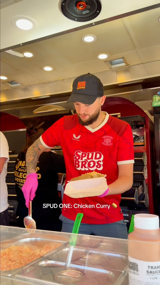 You asked, they listened… @spudbros are BACK at Trafford Centre! 🥔👀They’re rolling back in for one final week, serving up their famous loaded spuds from 24–29 August.⏰ 12pm–8pm daily
📍 Outside The Great HallDon’t miss your chance to grab one! 🙌